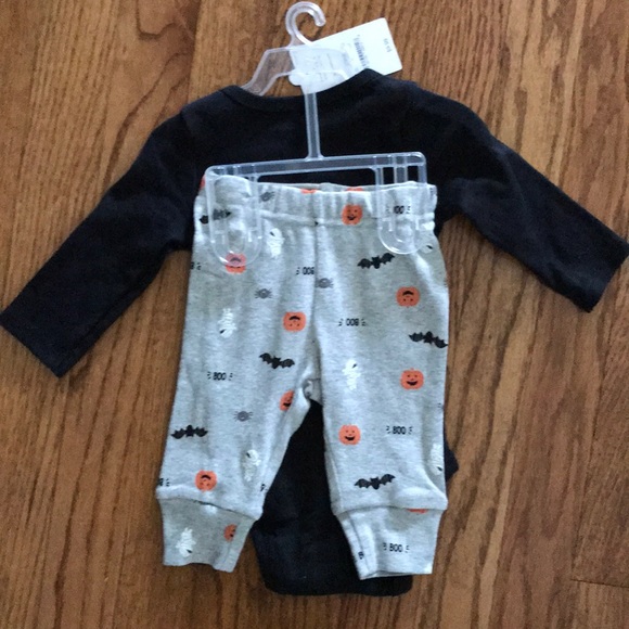 New Hug Your Mummy Halloween Outfit - Picture 2 of 5